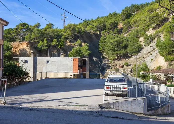 With A Parking Space Dugi Rat, Omis - 11443 Lejlighed